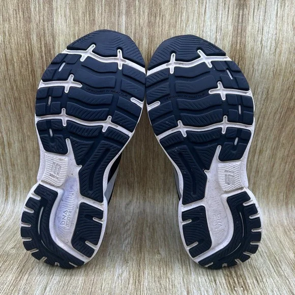 Brooks Ghost 15 Women's Size 8.5 D Black Running Shoes Sneaker 1203801D012 - Picture 8 of 10